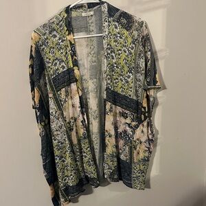 Maurices Light Gray Knit Top with Olive & Cream Floral Trim